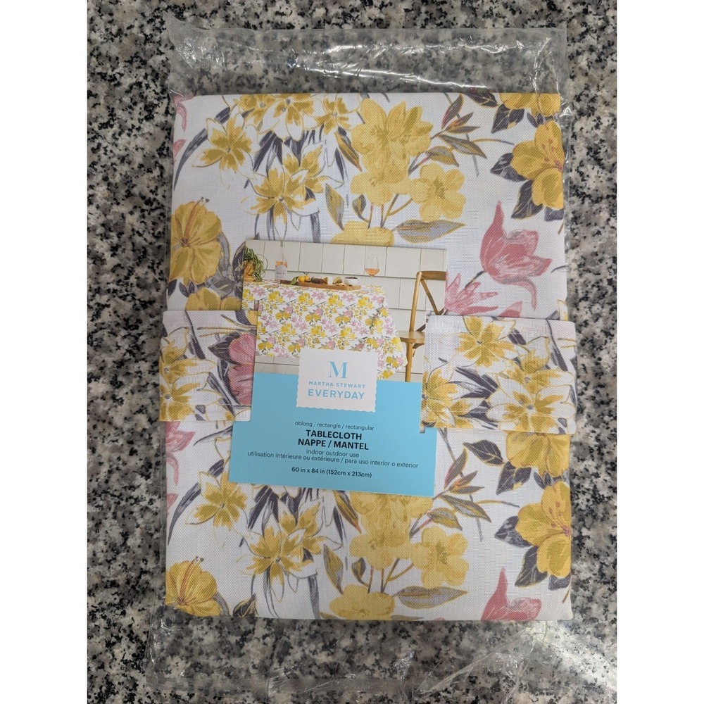 Martha Stewart Everyday Floral Tablecloth 60 x 84 Rectangle Indoor Outdoor...